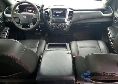 2018 Chevrolet Suburban K1500 z USA, uszkodzony, nr VIN 1GNSKKEC0JR138563